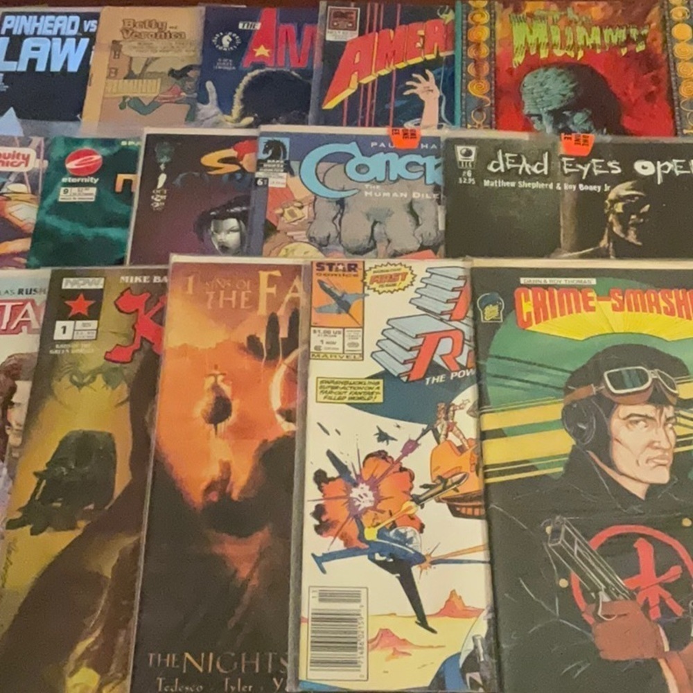 Bundle of 15 Various Comic Books - Picture 2 of 7